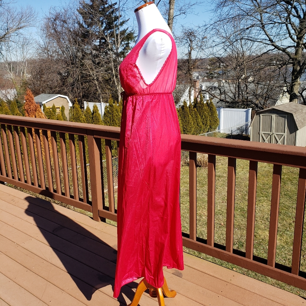 VINTAGE Pinup Nightgown Negligee Lingerie Balletcore Pink… - Picture 9 of 15